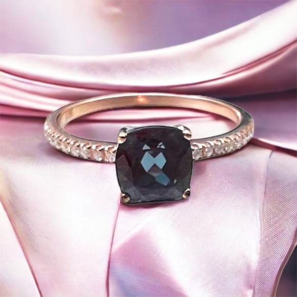 Solid 10K Rose Gold Alexandrite Ring, Size 6 Sizable from size 4 to 8 - Picture 3 of 7